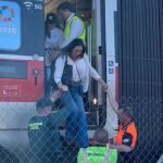 La consejera de Inclusión andaluza relata su experiencia en un tren parado: "Se mantuvo la calma, nos ayudábamos unos a otros"