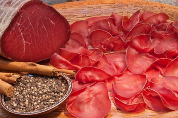 Bresaola, el único embutido italiano 100% saludable.
