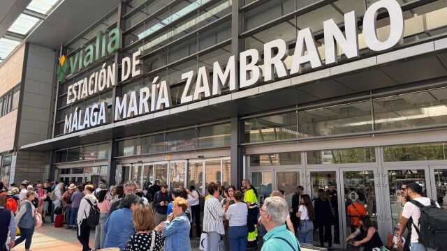 Estación de AVE, Media Distancia y Cercanías Renfe Málaga María Zambrano