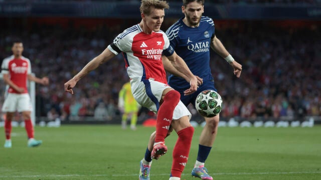 FOOTBALL - CHAMPIONS LEAGUE - 1/2 - ARSENAL v PARIS SG