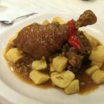 "Pitu de caleya", el plato de carne que solo puedes comer en Asturias y que sabe a "pueblo, pueblo"