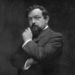 Debussy, aquí en una fotografía de 1908, es una de los nombres que pasan por el nuevo libro de Pedro González Mira