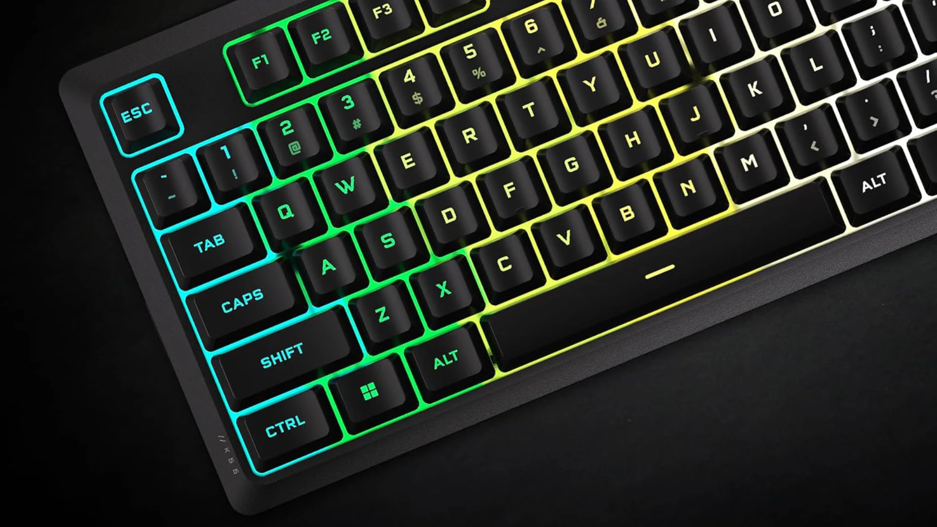 Este teclado tiene iluminación RGB en diez zonas