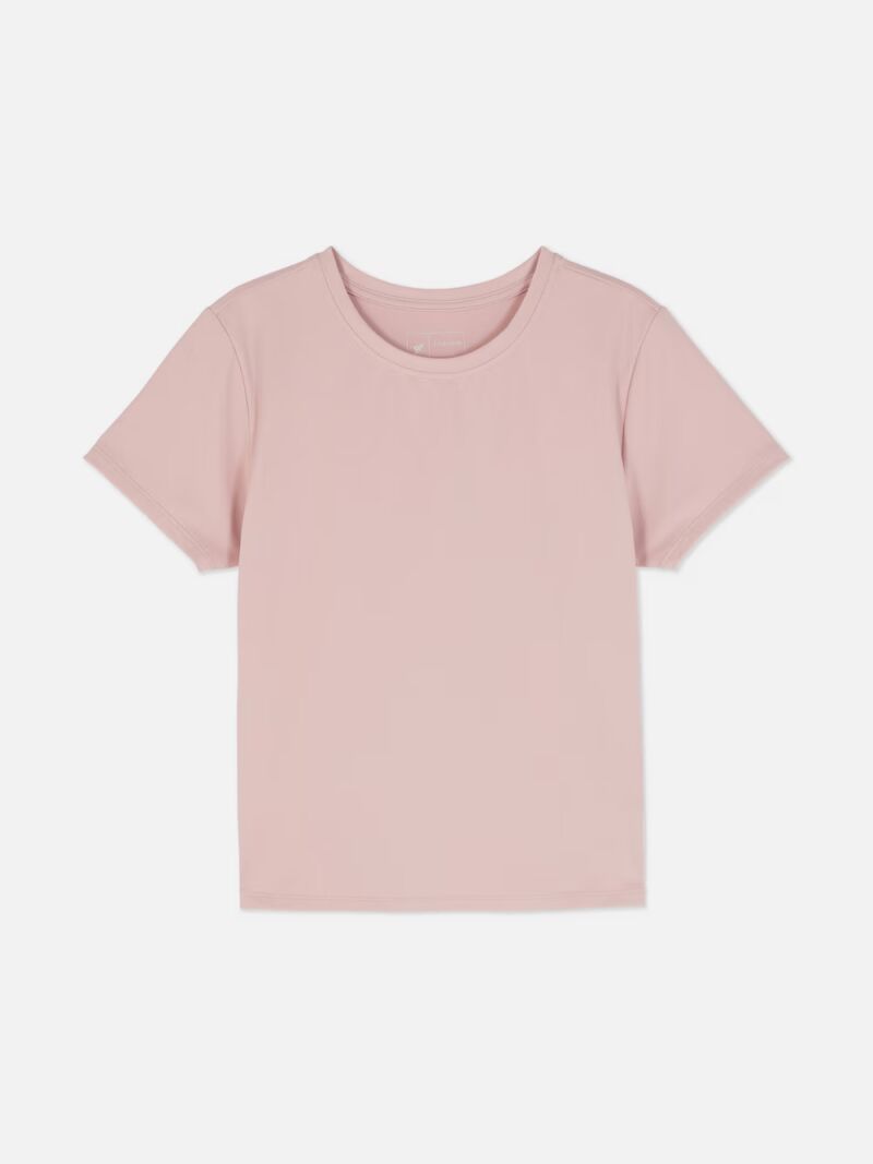 Camiseta deportiva muy suave.
