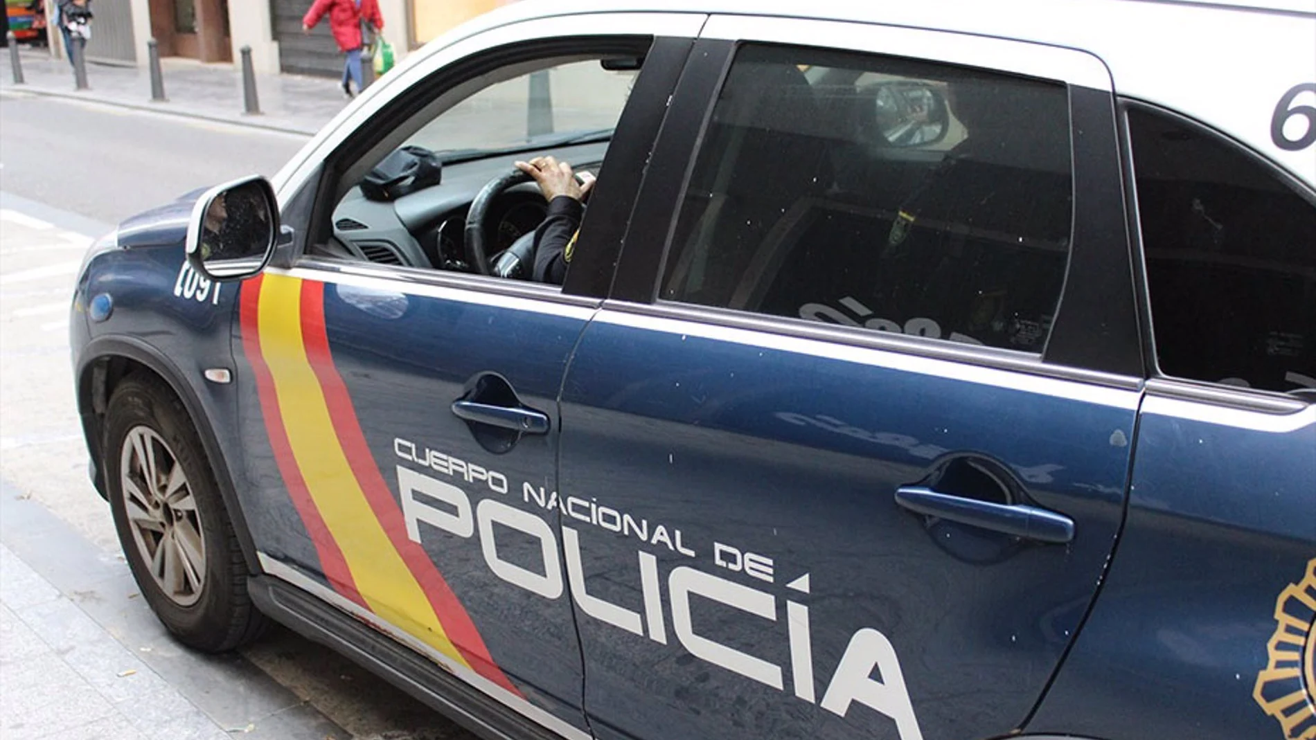 Sucesos.- Detenido un hombre por amenazar con un cuchillo de grandes dimensiones a su expareja menor de edad en Ibiza
