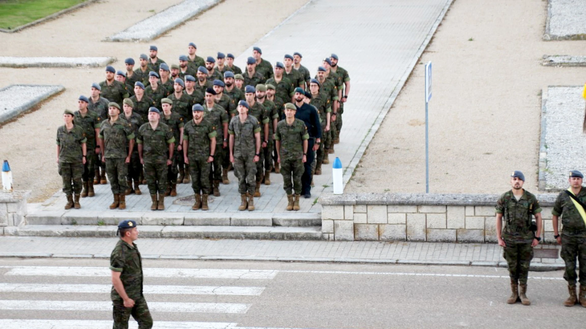 Acto de despedida del contingente de la Operación Flanco Este Eslovaquia (SVK IV), liderado por el Regimiento de Caballería ‘Farnesio’ Nº12. en la base militar El Empecinado