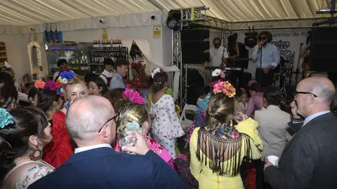 Ambiente en la caseta de la Policía Nacional