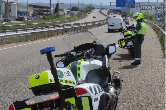 Imagen de archivo de un control de la Guardia Civil. 