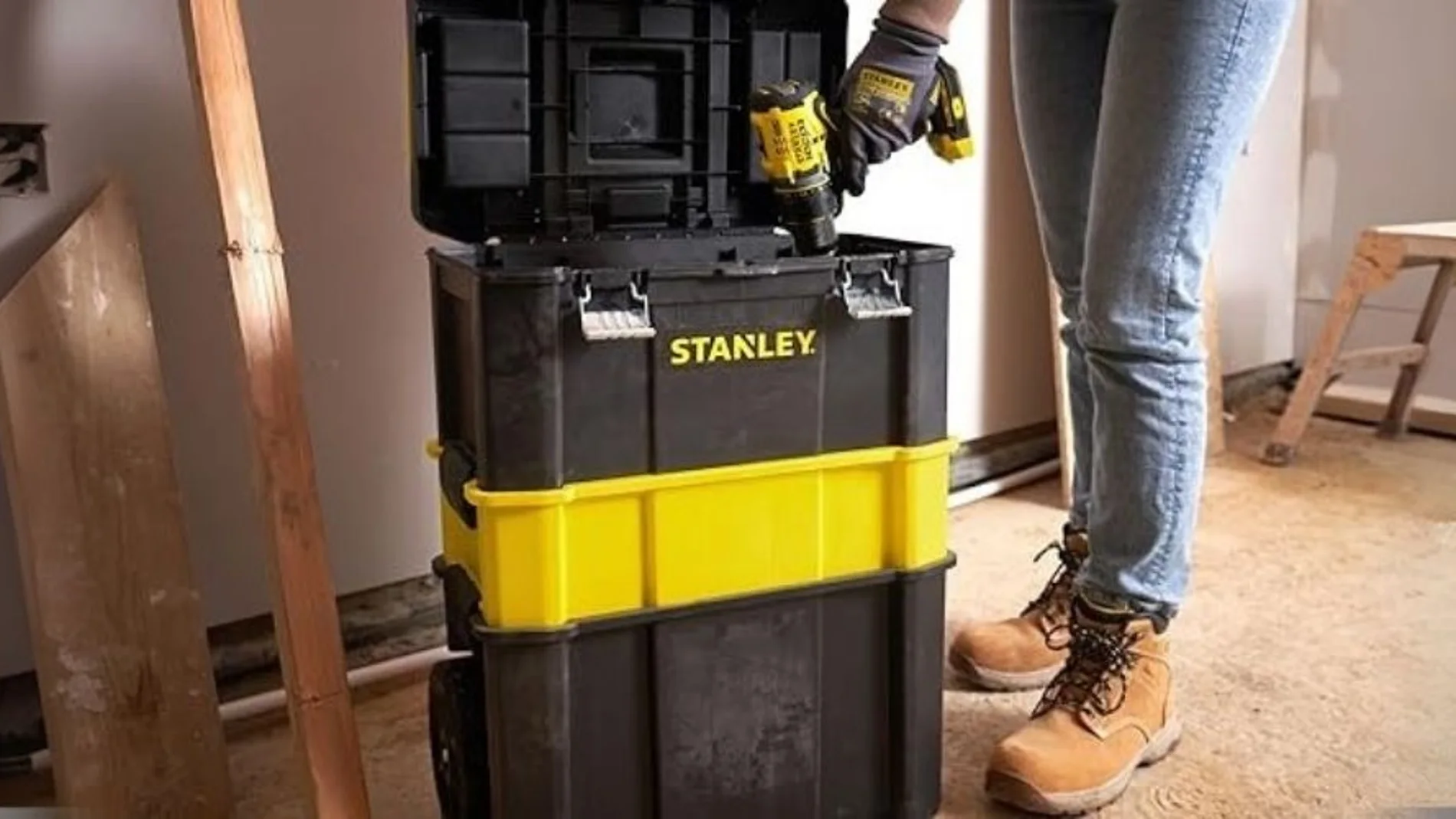 taller móvil STANLEY