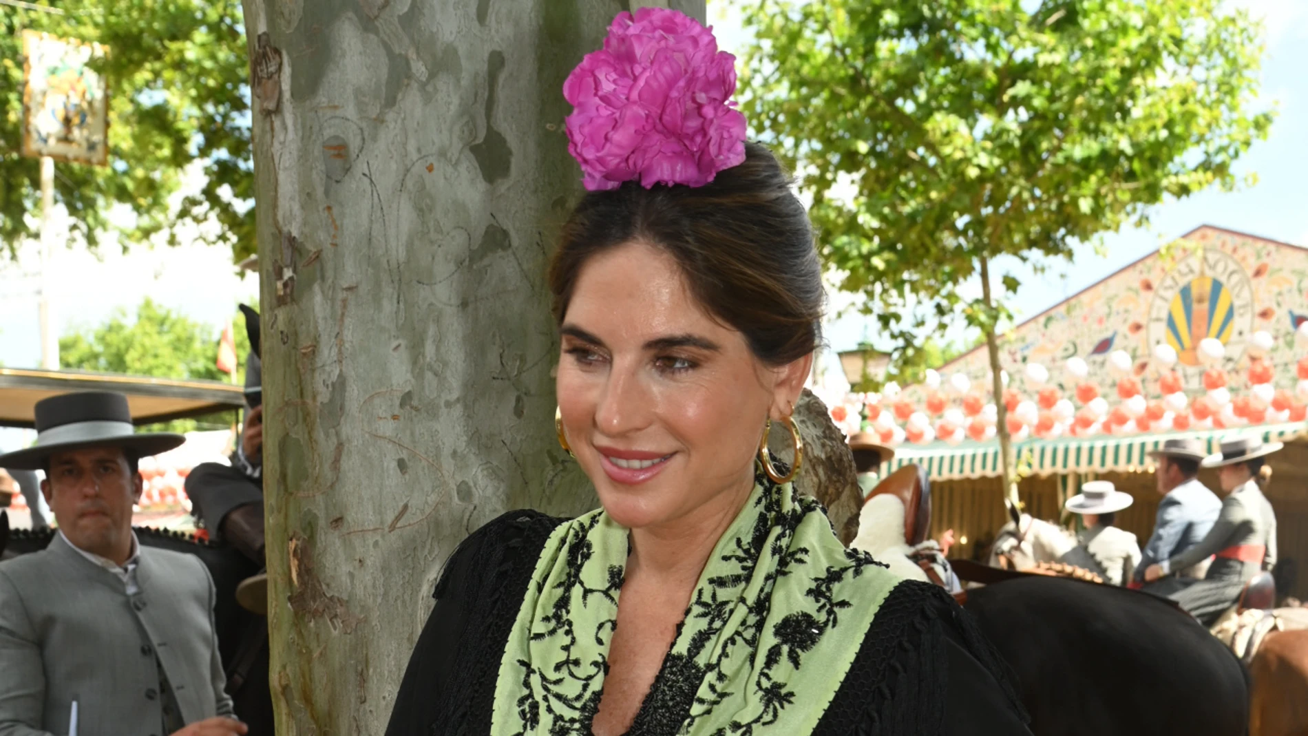 Lourdes Montes en la Feria de Abril de Sevilla