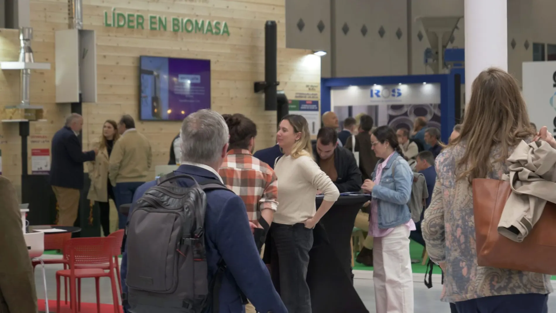 Masiva afluencia en EXPOBIOMASA 2025