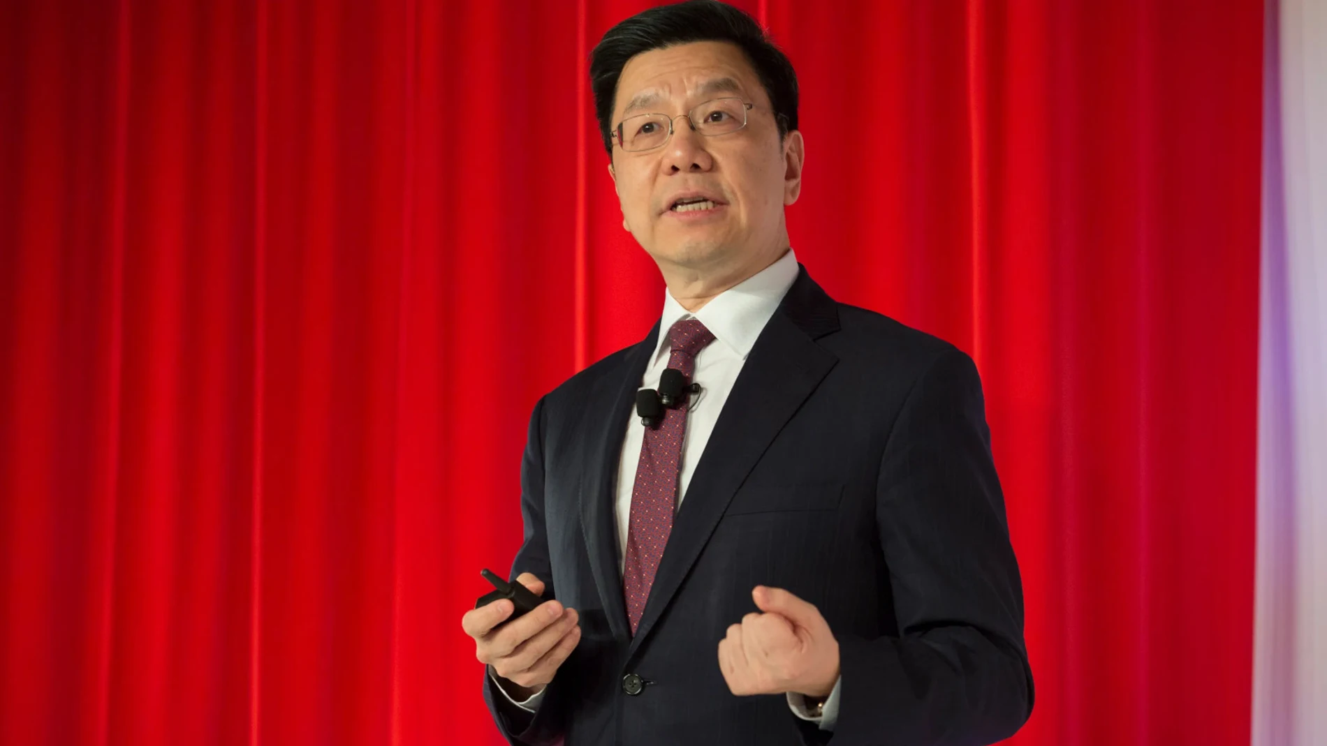 Kai-Fu Lee vaticina un futuro oscuro en materia laboral