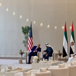 Trump llega a Emiratos Árabes Unidos en la última parada de su gira por Oriente Medio