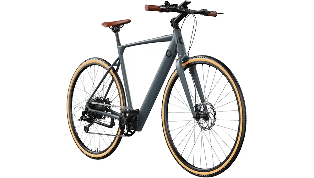 La Cecotec Sprint Silver es una bicicleta eléctrica perfecta para moverse por la ciudad de manera rápida y cómoda