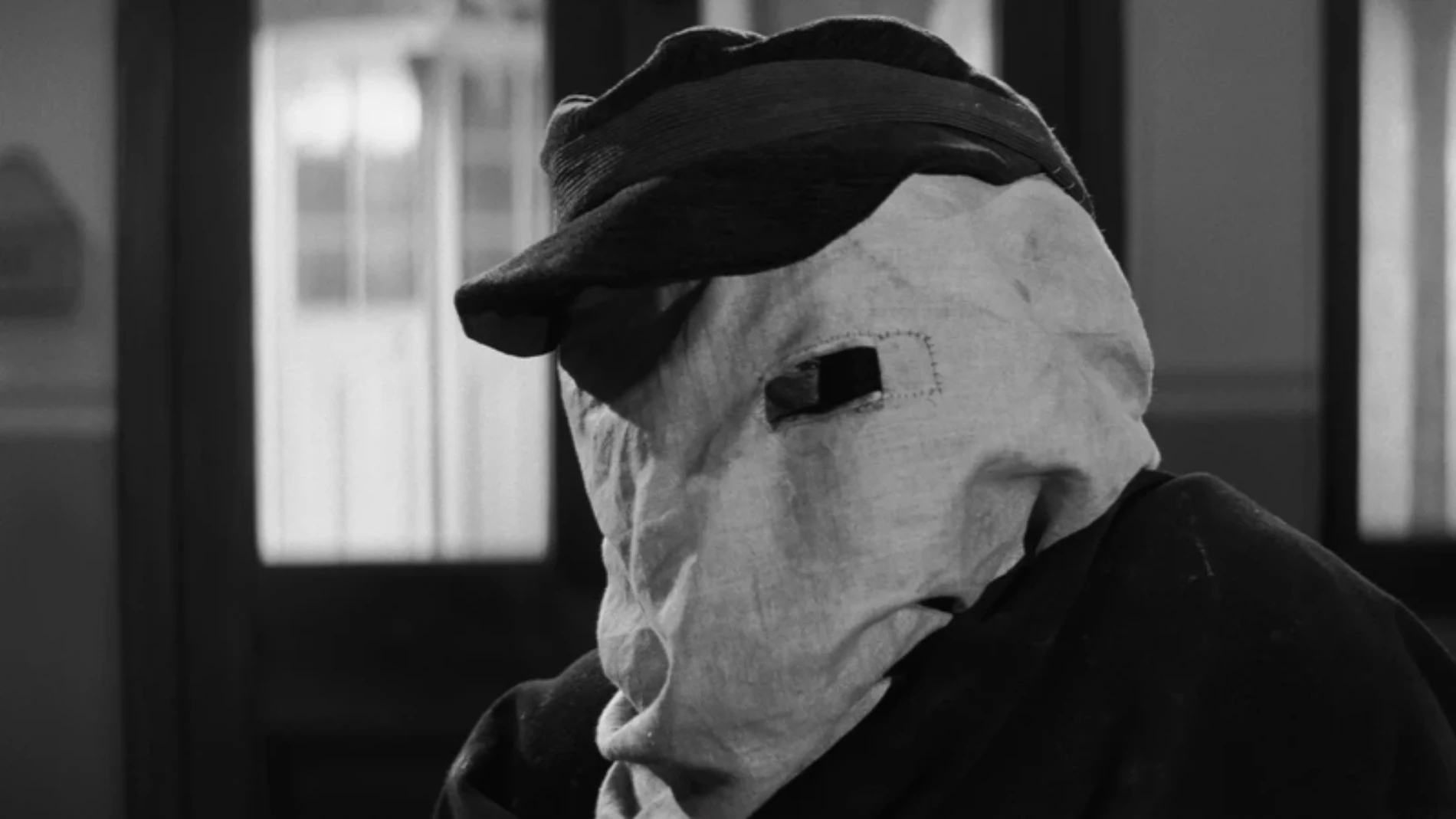 'El hombre elefante' es un conmovedor drama dirigido por David Lynch