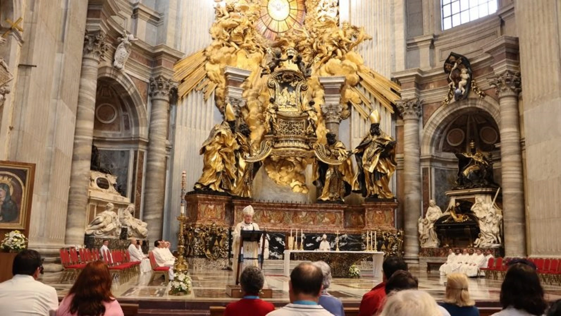 Eucaristía presidida por el arzobispo de Sevilla, José Ángel Saiz Meneses, en Roma.REMITIDA / HANDOUT por ARCHIDIÓCESIS DE SEVILLAFotografía remitida a medios de comunicación exclusivamente para ilustrar la noticia a la que hace referencia la imagen, y citando la procedencia de la imagen en la firma15/05/2025
