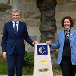 Rueda, hoy, en Bilbao con la teniente de alcalde, Amaia Arregi. 
