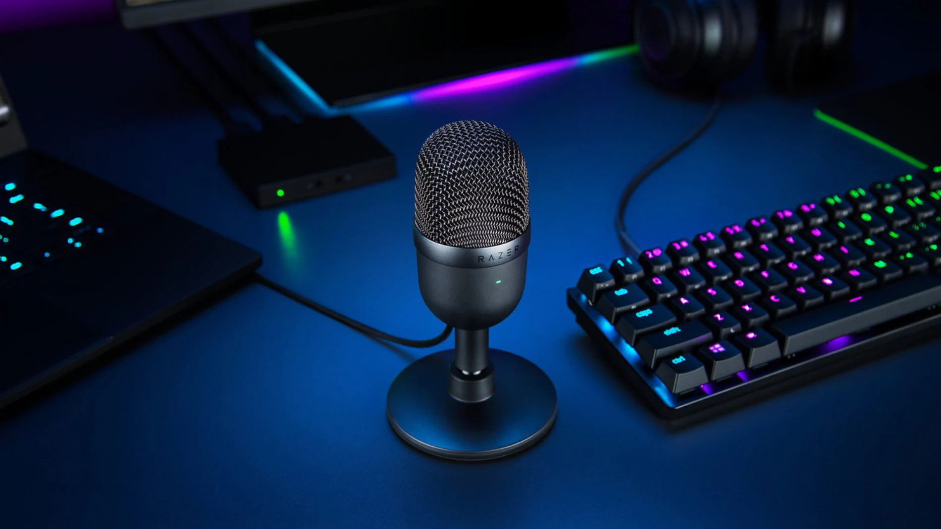 El micrófono Razer Seiren Mini tiene una base inclinable