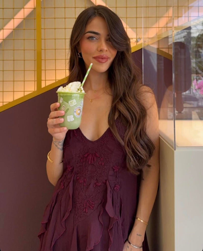 Violeta Mangriñán con vestido de Zara en Cannes.