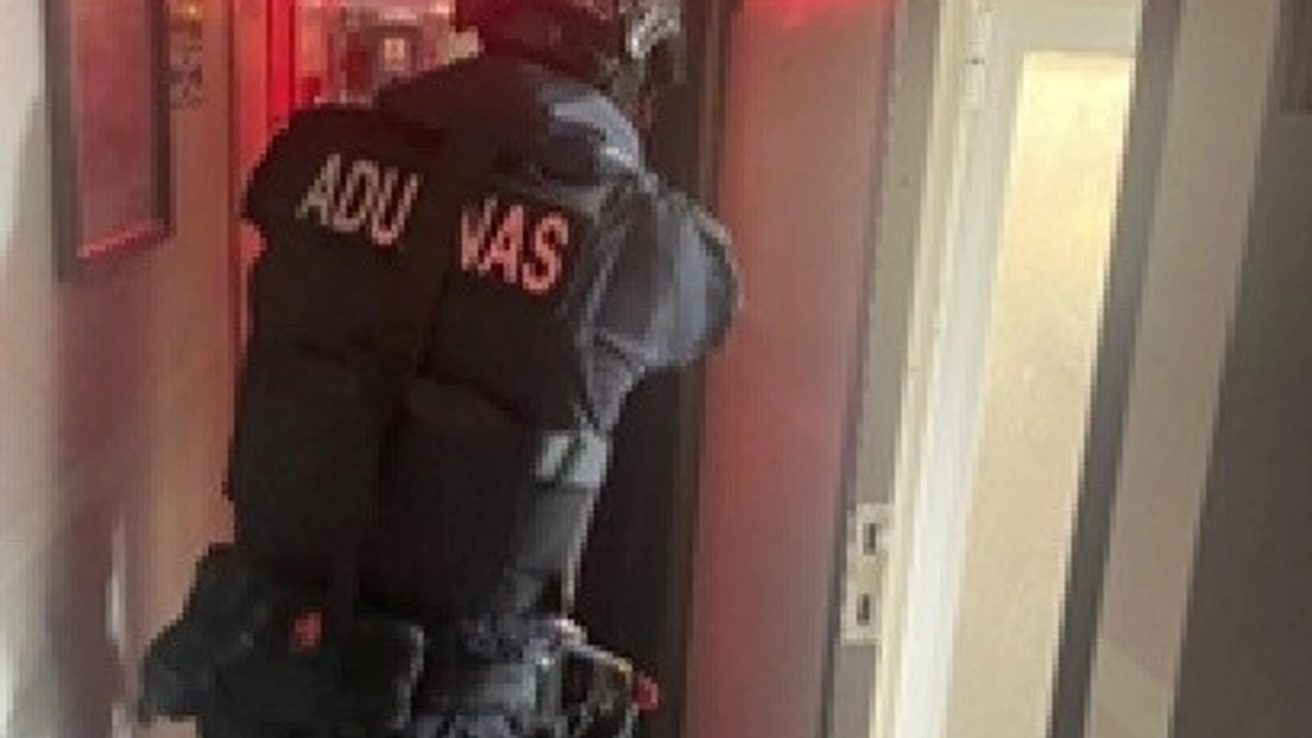 La Armada "ensaya" en aguas de Cádiz la lucha contra el narcotráfico