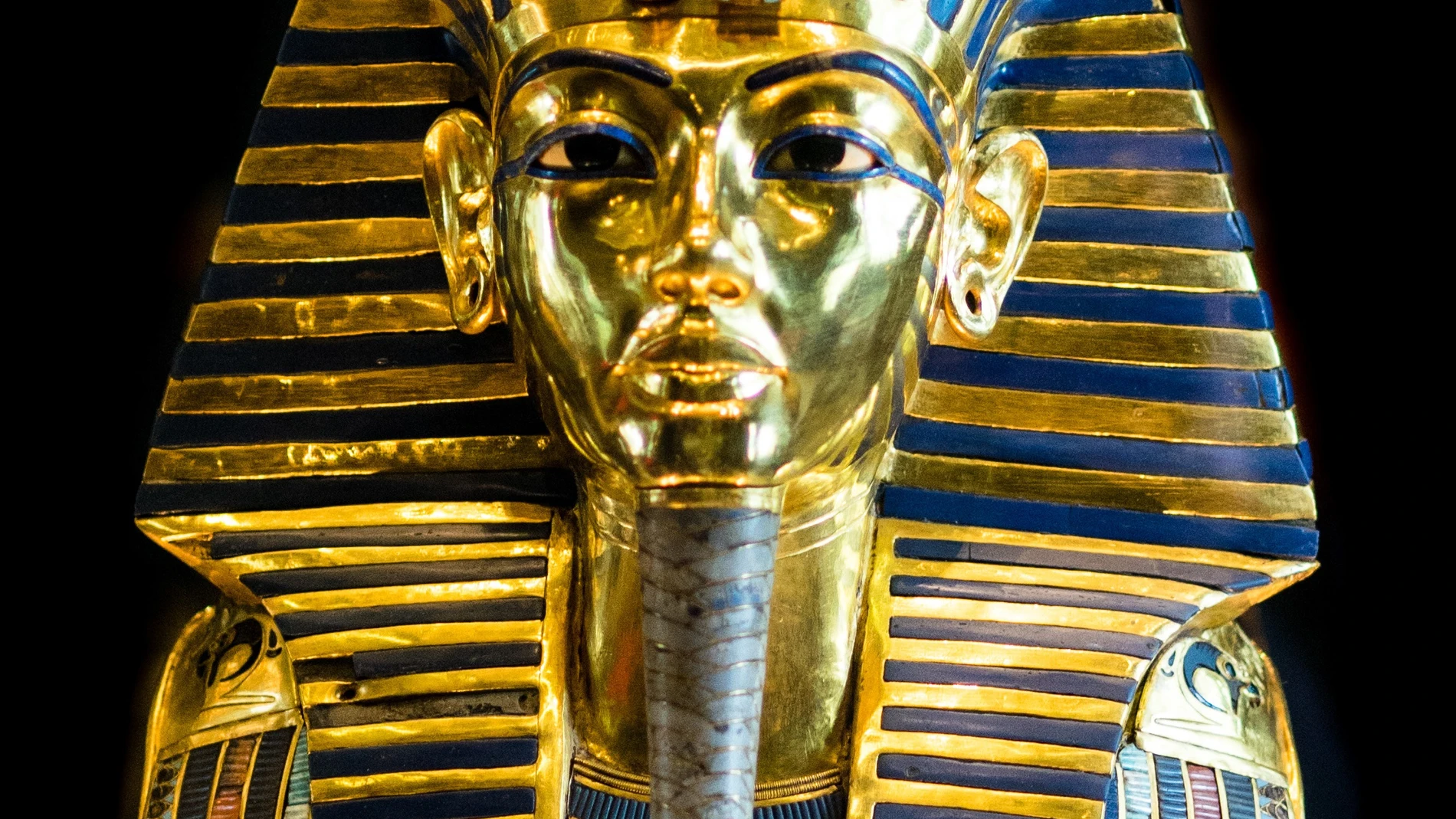 Máscara de oro de Tutankamón