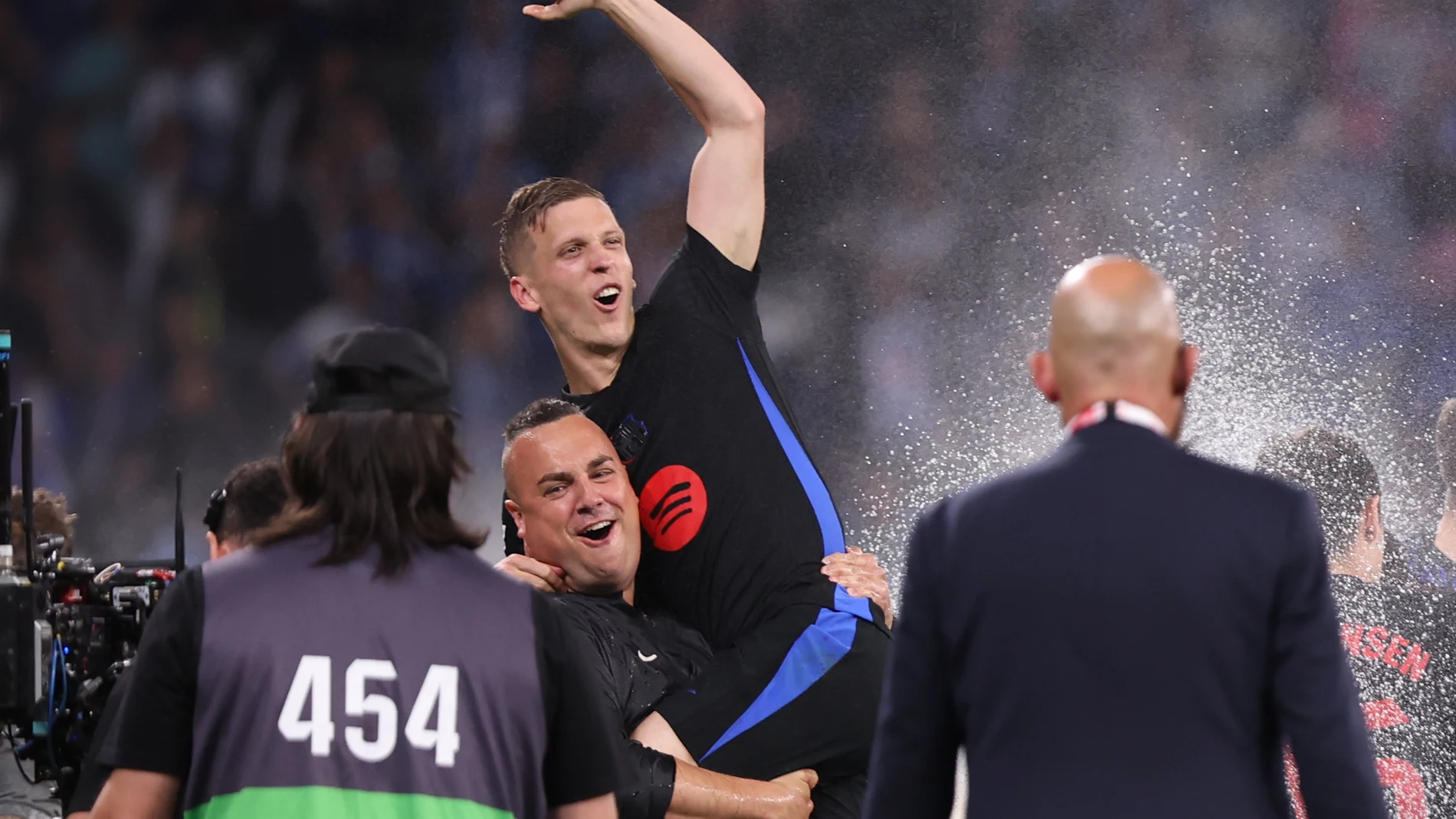 Dani Olmo of FC Barcelona celebrates the victory during the Spanish league, La Liga EA Sports, football match played between RCD Espanyol and FC Barcelona at RCDE Stadium on May 15, 2025 in Cornella, Barcelona, Spain.AFP7 15/05/2025 ONLY FOR USE IN SPAIN