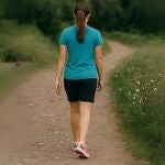 Precio de outlet por estas Salomon XA Pro V8: unisex, suela todoterreno y tallas que también sirven a adultos