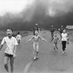 'El terror de la guerra', la icónica imagen de la Guerra de Vietnam que más de 50 años después de su captura sigue en el centro de la polémica