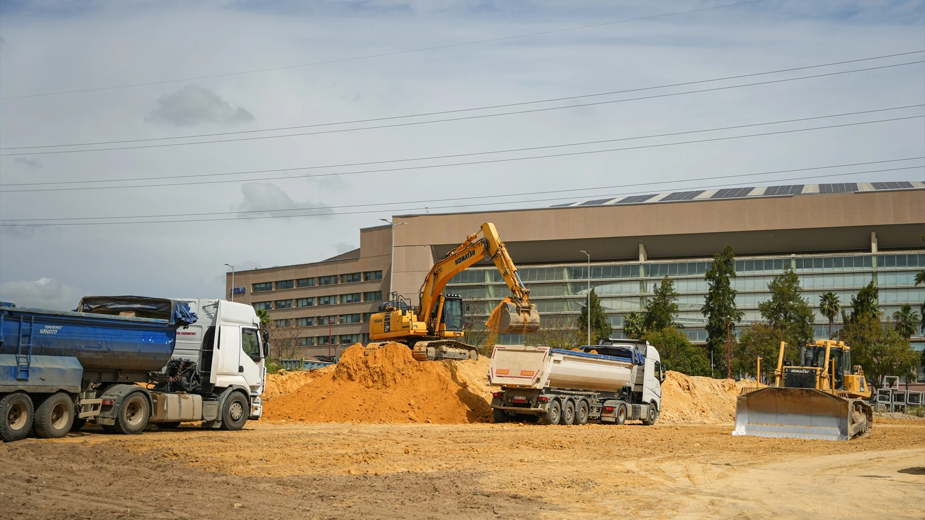 Las obras de mejora y ampliación del acceso sur del estadio de La Cartuja concluyen este jueves
