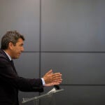 Carlos Mazón asiste a la presentación del nuevo corredor noroeste de Metrobús CV103