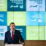 Fernández destaca el Plan Sevilla 2030 como "hoja de ruta" y apunta "salto de calidad" en municipios pequeños