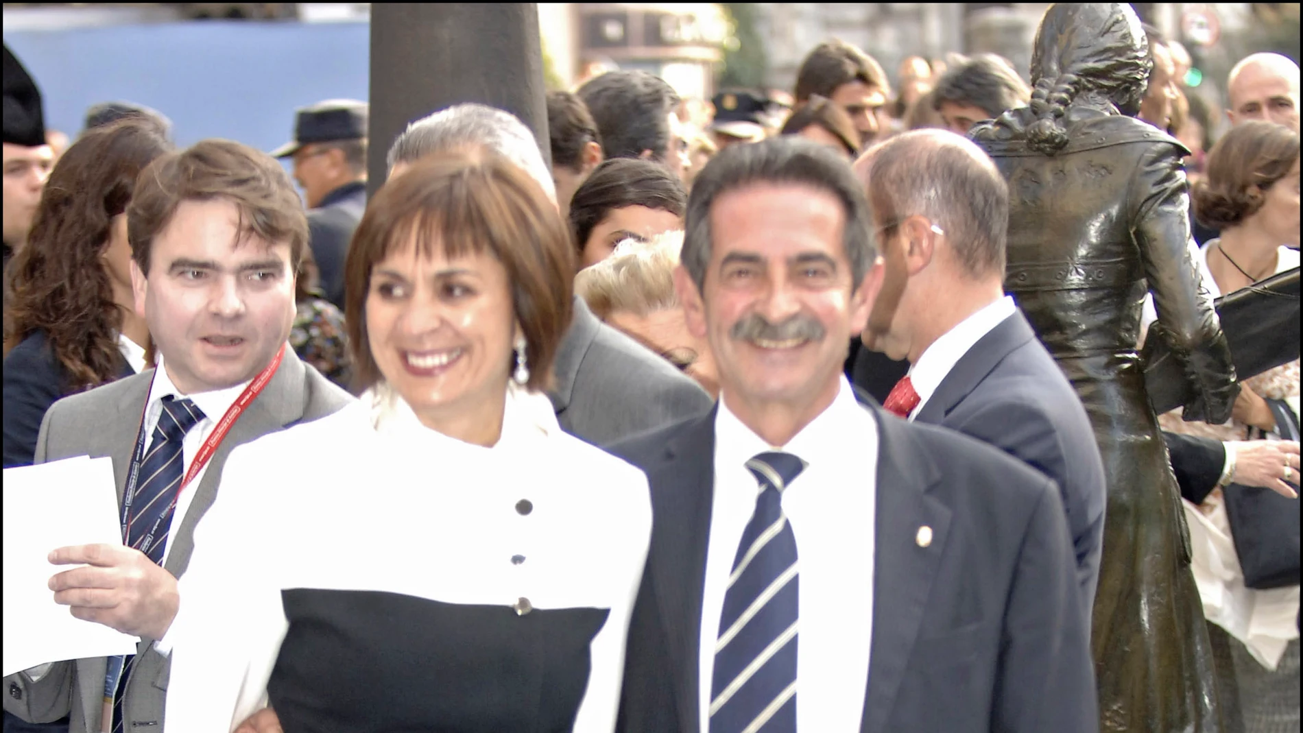 Miguel Ángel Revilla y su mujer, Aurora Díaz, en 2008