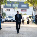 La juez envía a juicio al hermano de Pedro Sánchez y al presidente de la Diputación de Badajoz