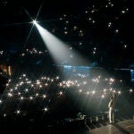 El Movistar Arena interrumpe el concierto de Myke Towers por superar el límite de sonido