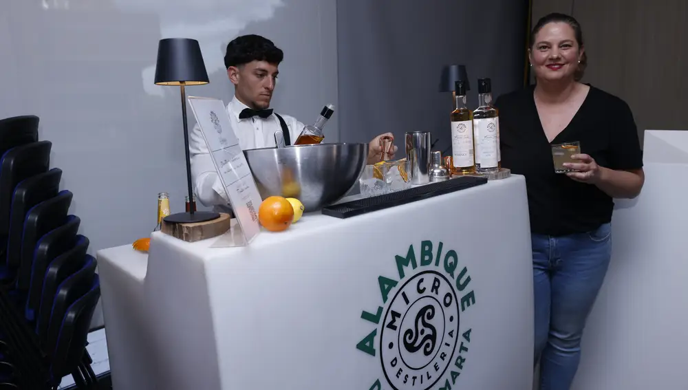 El evento de Hombres G, patrocinado por Alambique de Santa Marta