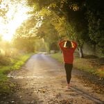 Así es el método de caminata 12-3-30 que se ha hecho viral por sus grandes resultados