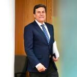 El portavoz de la Junta, carlos Fernández Carriedo, a su llegada a la rueda de prensa posterior al Consejo de Gobierno