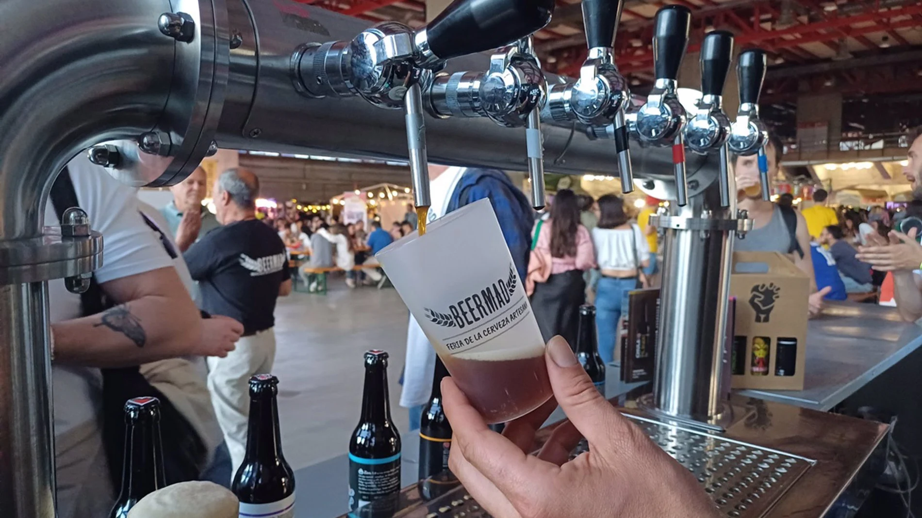 MADRID.-Más de 40 cerveceras artesanas se reúnen este fin de semana en el Beermad de la Casa de Campo