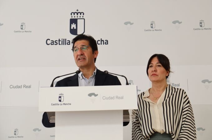 La Junta confía en que pueda aprobarse la reforma del Estatuto la próxima semana con el apoyo del PP