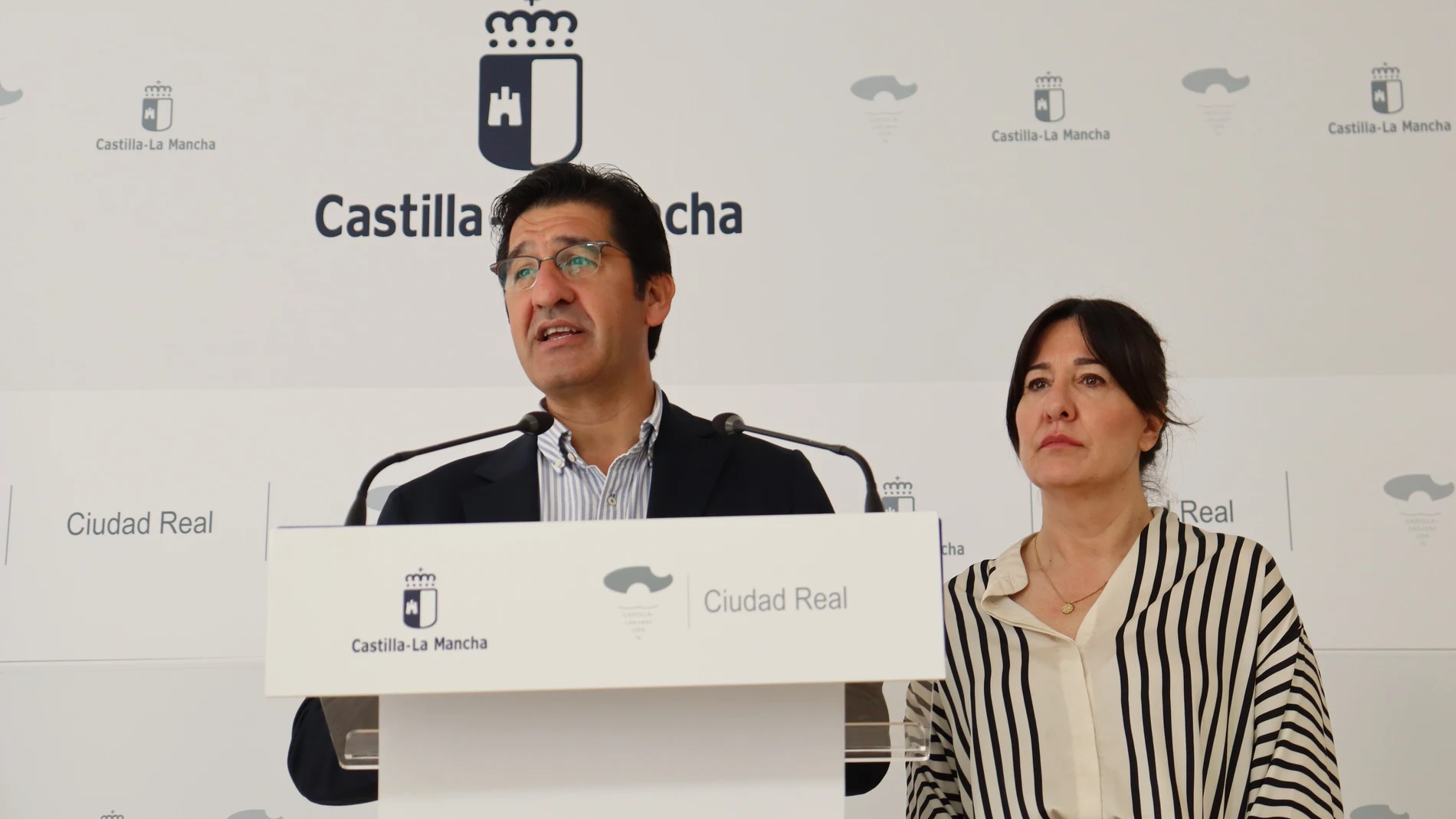 La Junta confía en que pueda aprobarse la reforma del Estatuto la próxima semana con el apoyo del PP