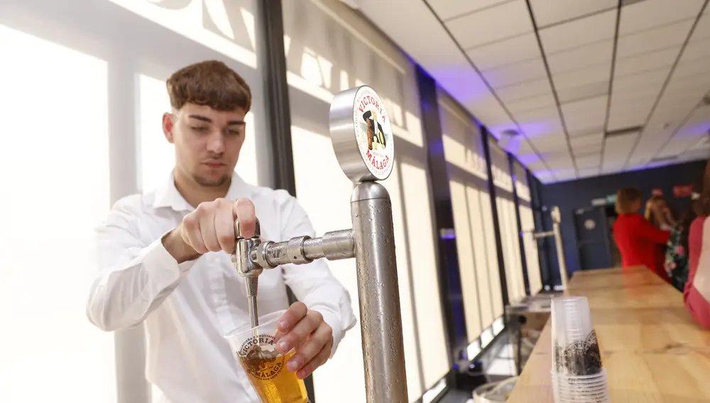 El evento de Hombres G, patrocinado por Cervezas Victoria