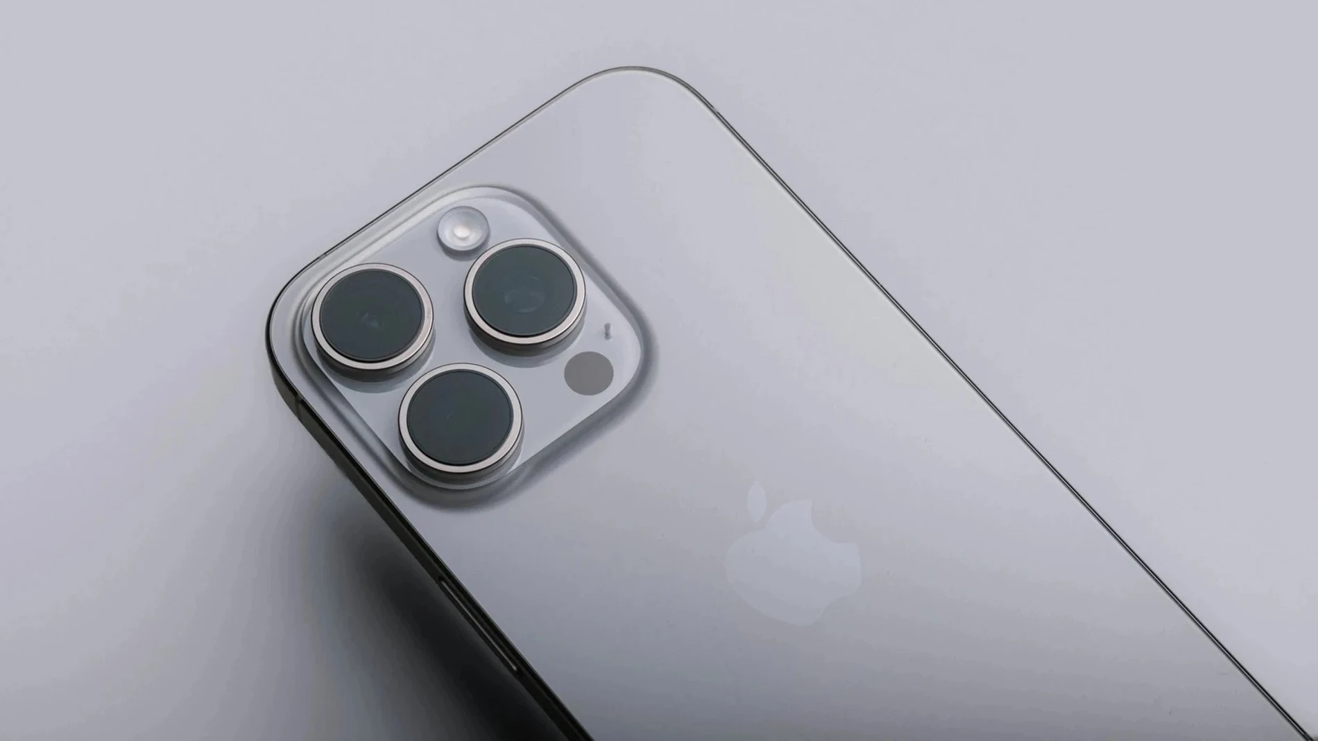 iPhone 15 Pro