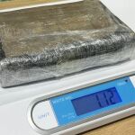 El paquete de cocaína que portaba este narco en su coche en Madrid