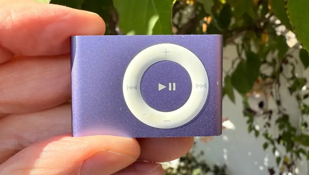 El disposiitvo basado en IA de OpenAi podría ser como el iPod shuffle