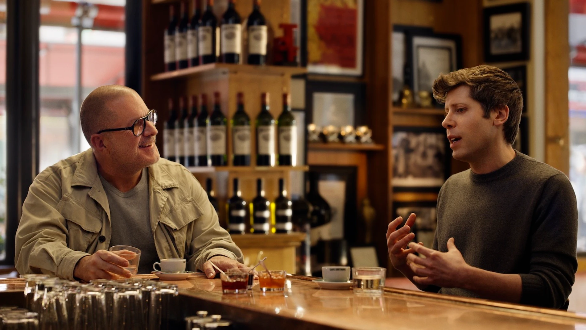 Sam Altman y Jony Ive