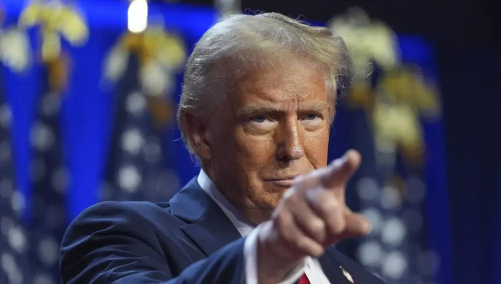 Donald Trump presiona a Apple para que los iPhone se fabriquen en Estados Unidos