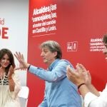 Carlos Martínez en su encuentro con afiliados socialistas en Valladolid