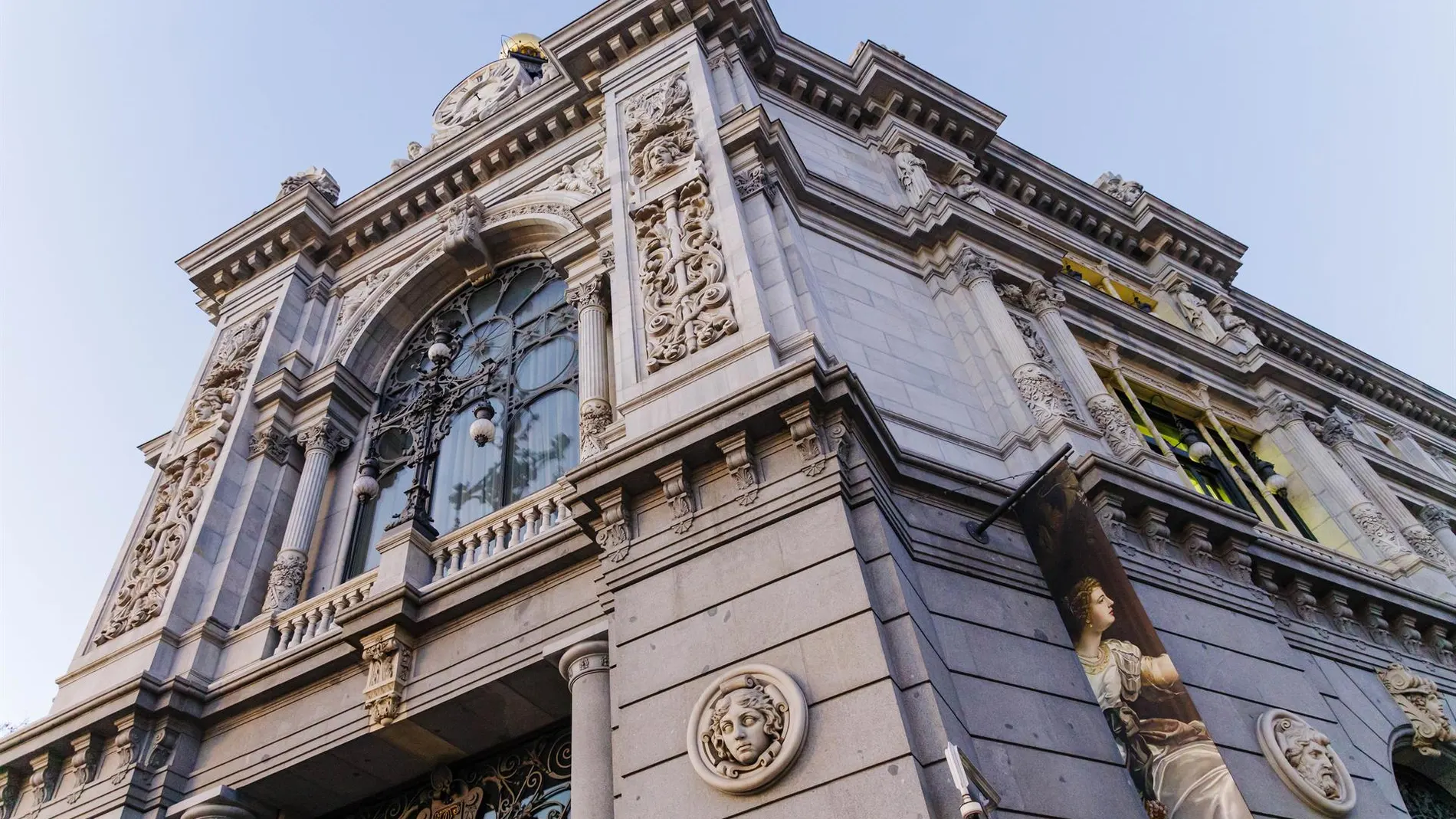 Economía.- Banco de España defiende la elaboración del informe anual y niega que cuestionara a la Dirección de Economía