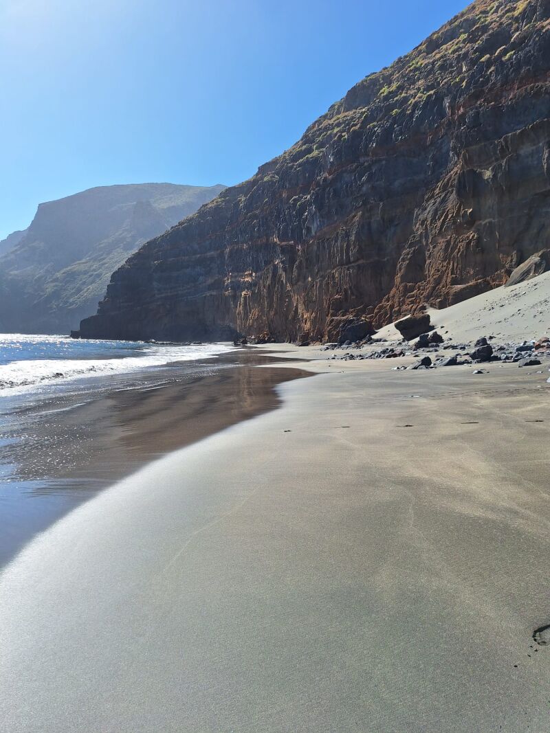 Playa de Antequera (Anaga, Tenerife), uno de los destinos náuticos de la Red CCF