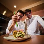 Javi Sanz y Juan Sahuquillo están detrás de la nueva colaboración de Mómö